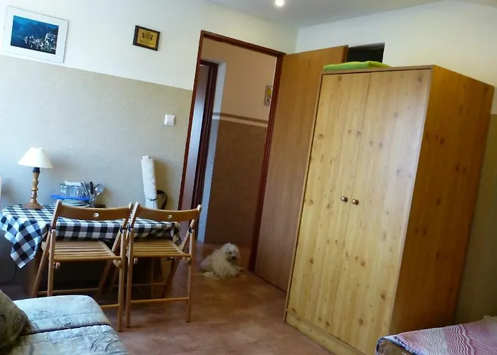 Quarto em Acomodações Particulares Aleksandra *